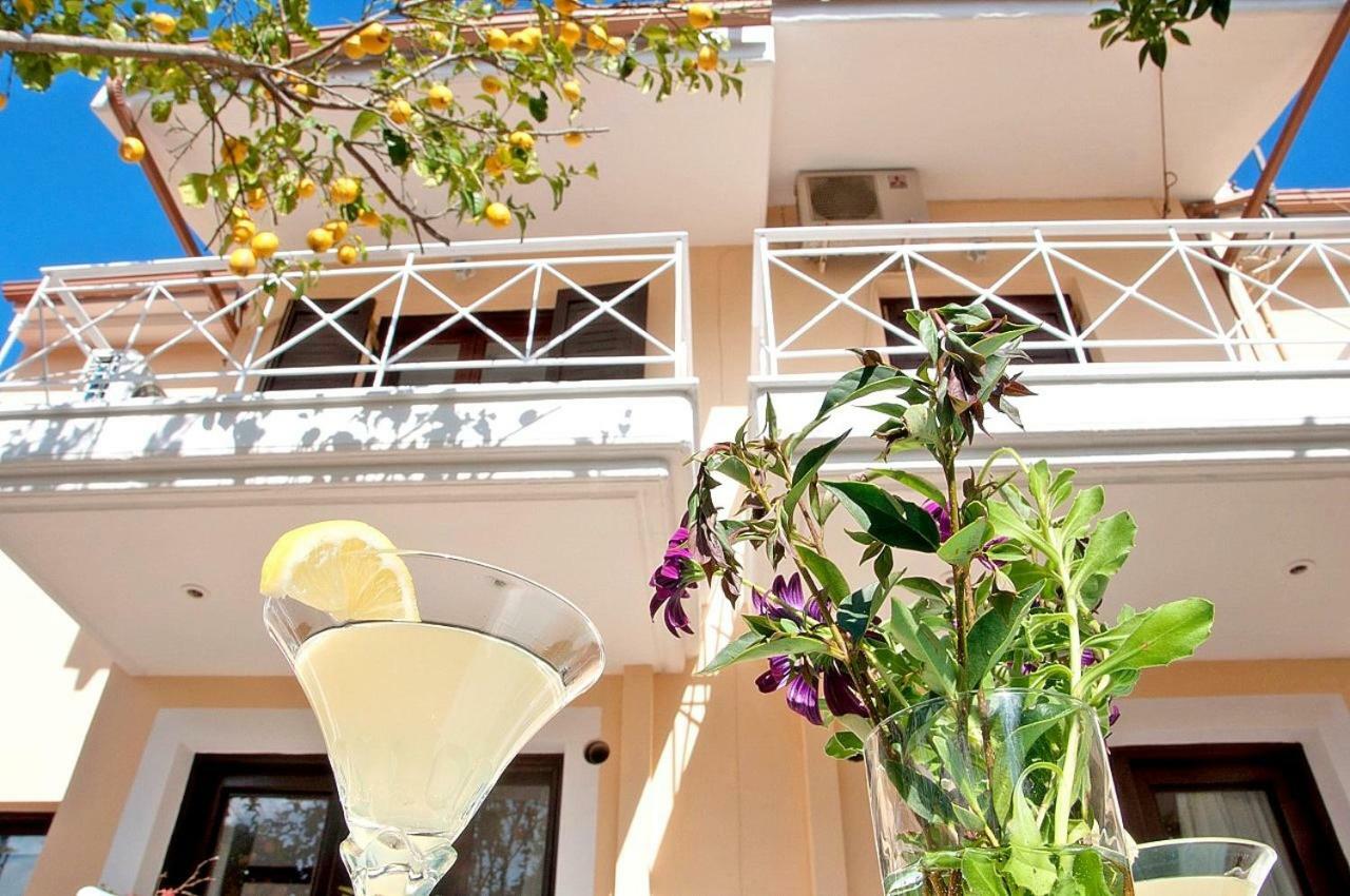 Dorothea'S Villa Platanos  Buitenkant foto