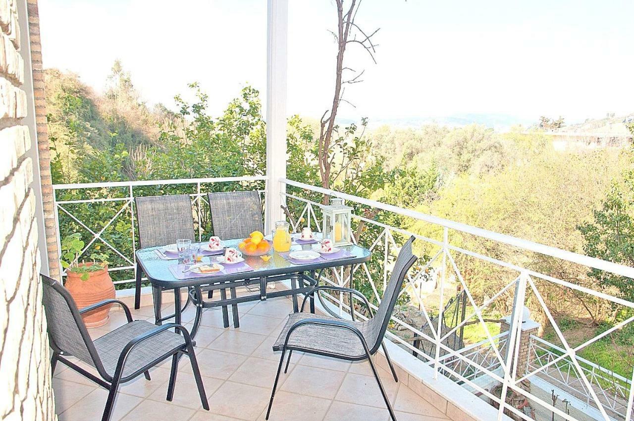 Dorothea'S Villa Platanos  Buitenkant foto